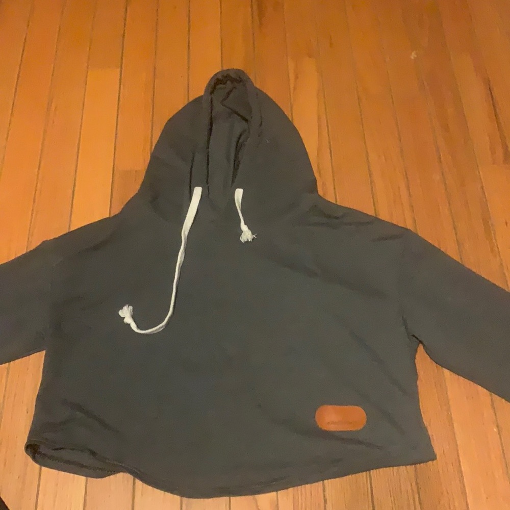 Areopostale 3/4 cut hooded long sleeve top
